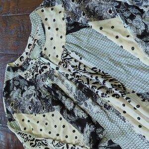 ANTHRO I Black & White Mixed Print Dolman Batwing Sleeve Linden Top by Maeve, XS